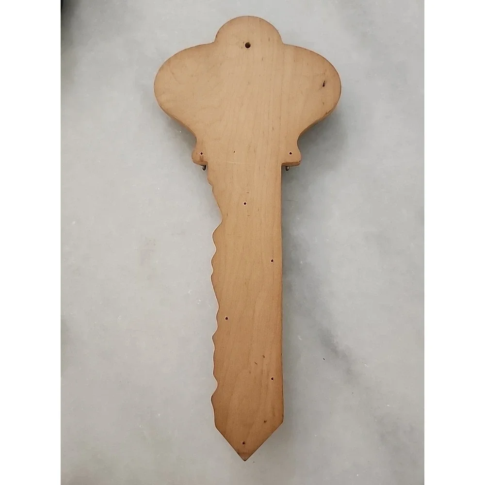 Vintage BOXER/ DOG Head Wood Key-Per of Keys key-shaped wall mount key holder